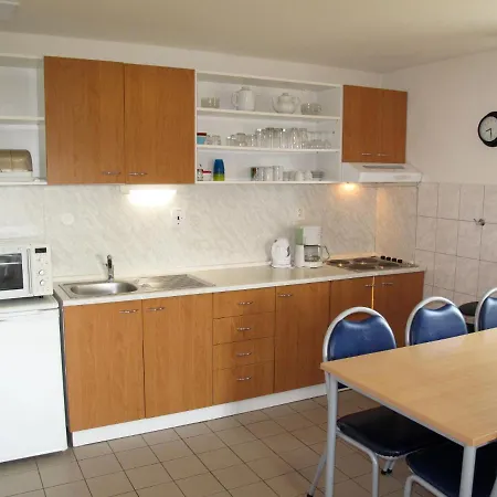 Chalet Aista¡ Σαλέ Cista (Hradec Kralove)