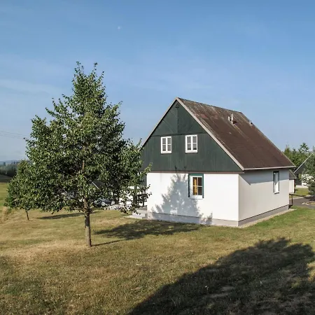 Chalet Aista¡ Cista (Hradec Kralove)