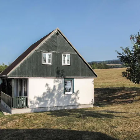 Chalet Aista¡ Cista (Hradec Kralove)