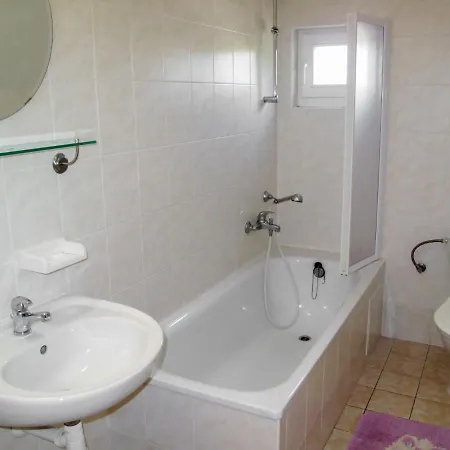 Σαλέ Chalet Aista¡ Cista (Hradec Kralove)